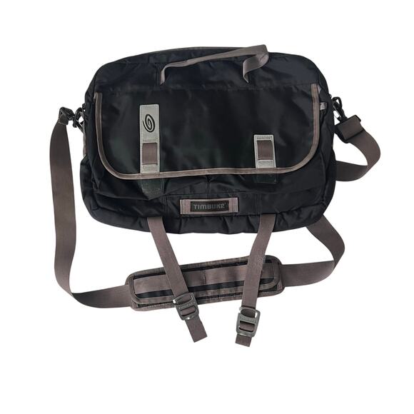 Timbuk2 Black Nylon Tablet Laptop Messenger Shoulder Crossbody Bag 13" Wide